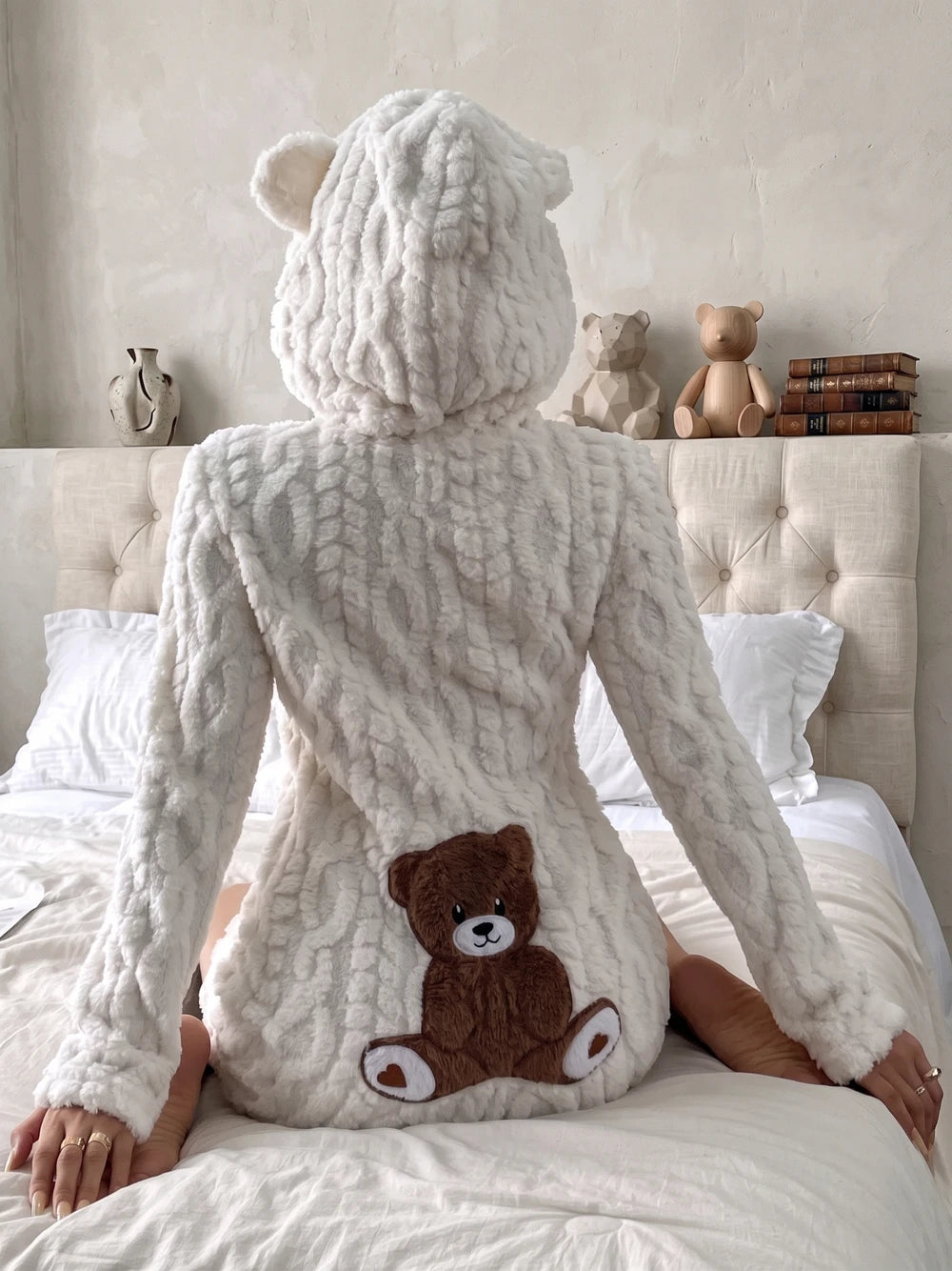 Plüsch Bären Kapuzen Jumpsuit